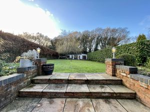 Photo 26- click for photo gallery